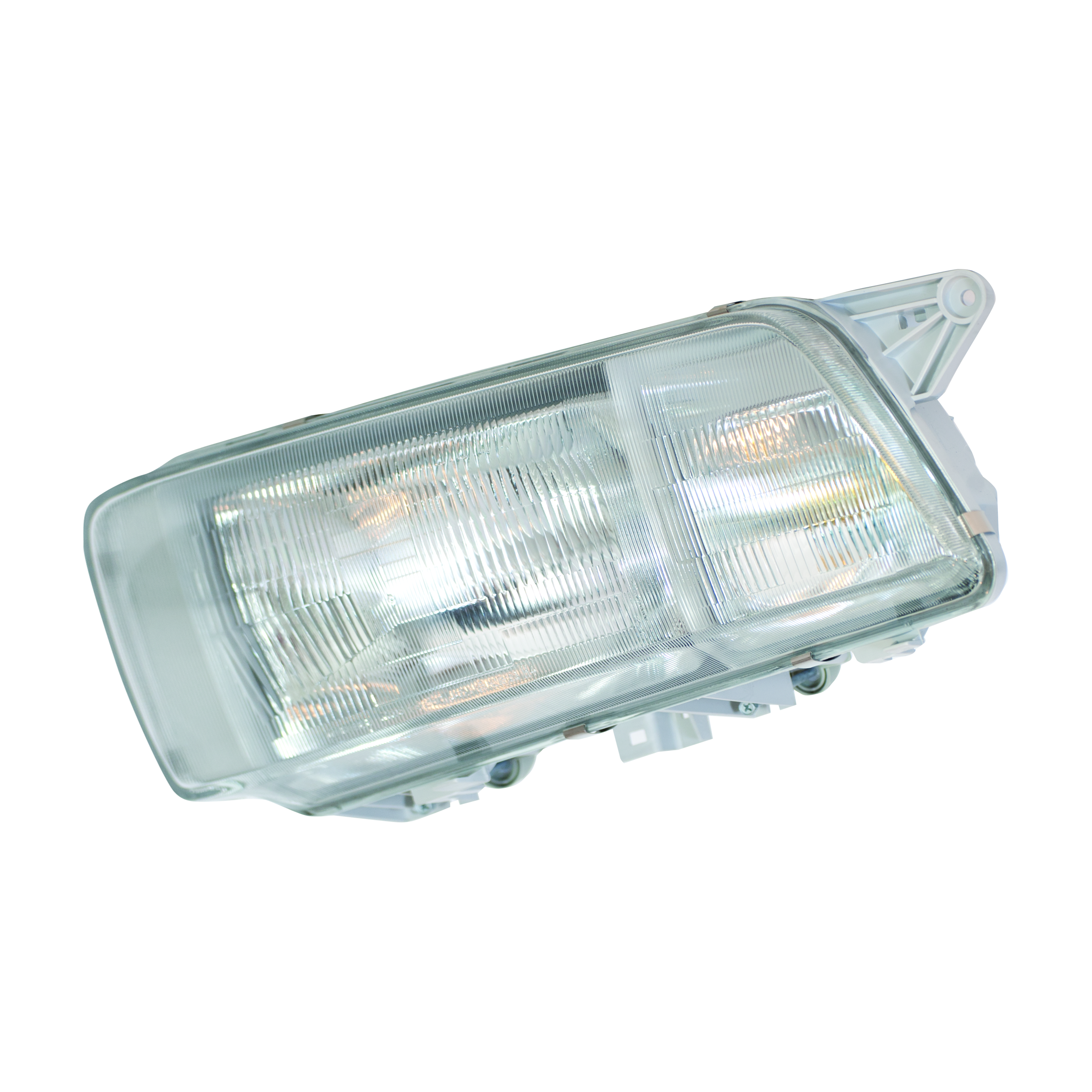 Isuzu C & E head light mounted in bumper 98-06-R