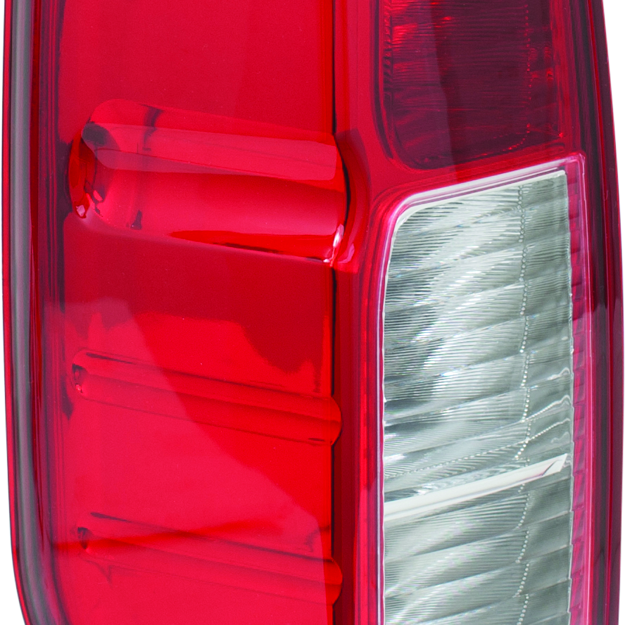 Nissan Navara tail light 05-14-R